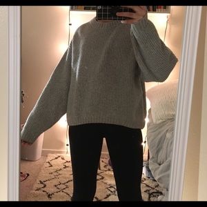 grey knit sweater